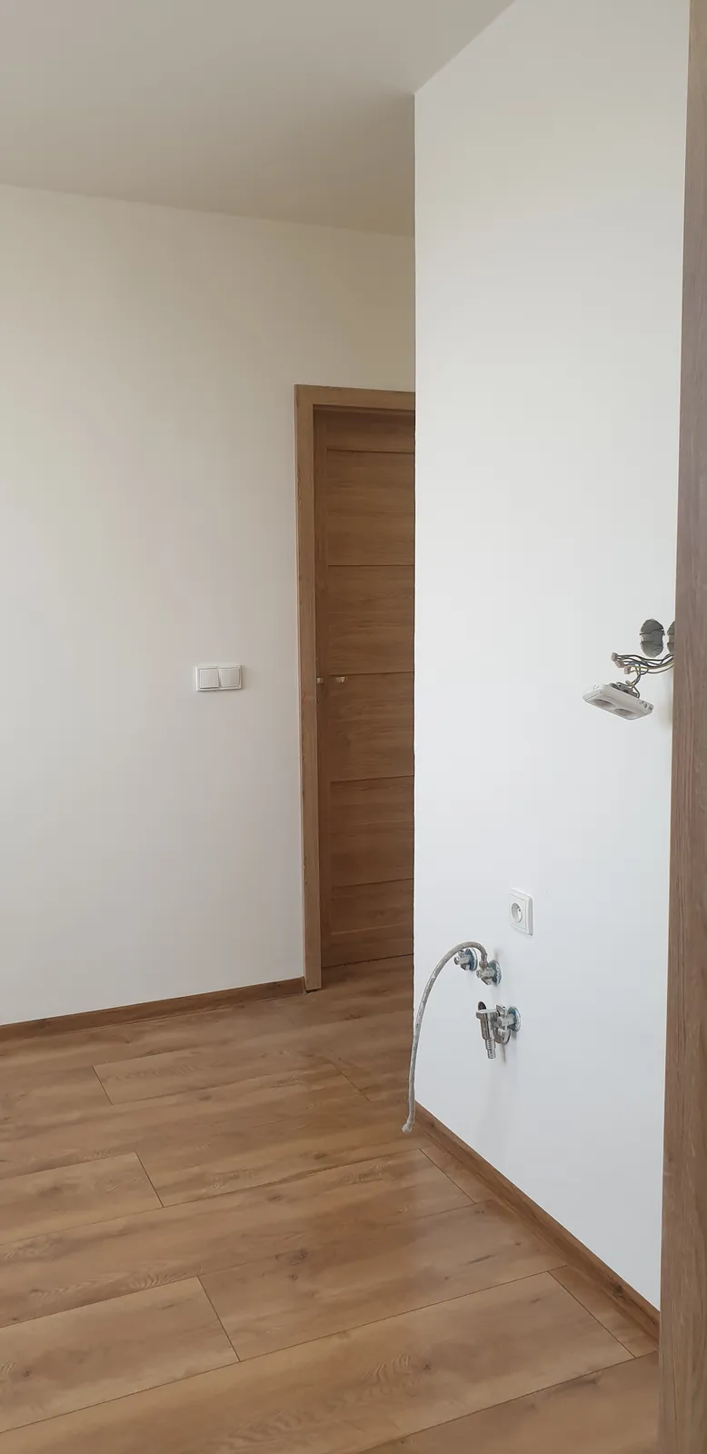 Nové vývody a zásuvky po rekonstrukci elektroinstalace ve Frýdku-Místku